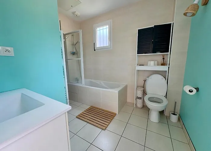 Chanterelles - Maison Avec Piscine 3 Ferienhaus *